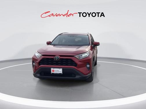2020 Toyota RAV4 XLE
