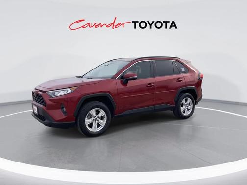 2020 Toyota RAV4 XLE