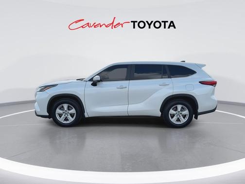 Wind Chill Pearl 2023 Toyota Highlander L