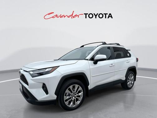 Wind Chill Pearl 2025 Toyota RAV4 XLE Premium
