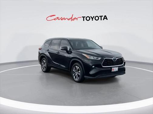 2020 Toyota Highlander Hybrid XLE