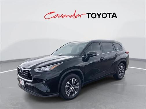 2020 Toyota Highlander Hybrid XLE