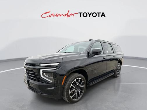 2025 Chevrolet Suburban RST