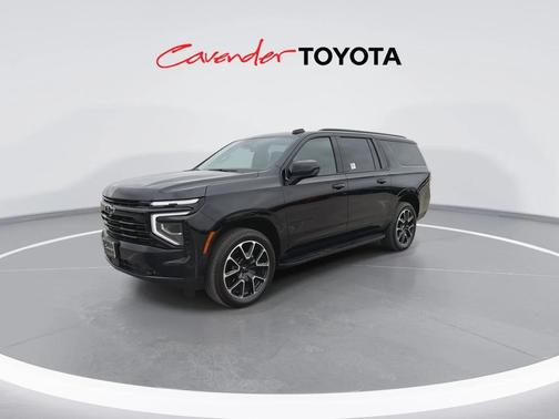 2025 Chevrolet Suburban RST