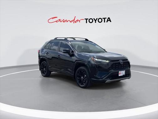 2023 Toyota RAV4 Hybrid SE