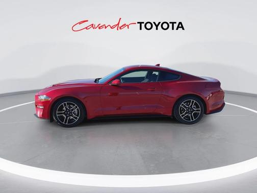 2021 Ford Mustang EcoBoost