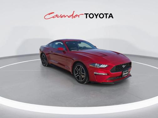 2021 Ford Mustang EcoBoost