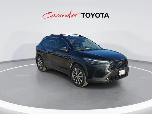 2024 Toyota Corolla Cross XLE