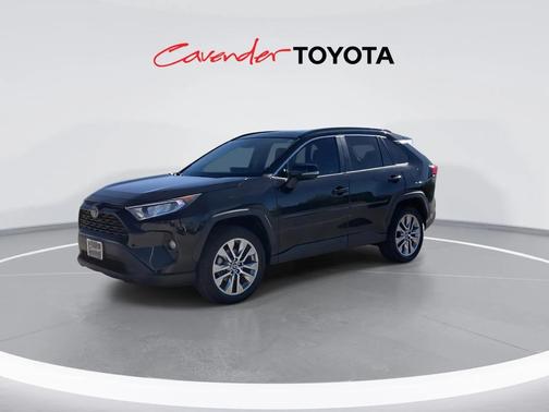 2019 Toyota RAV4 XLE Premium
