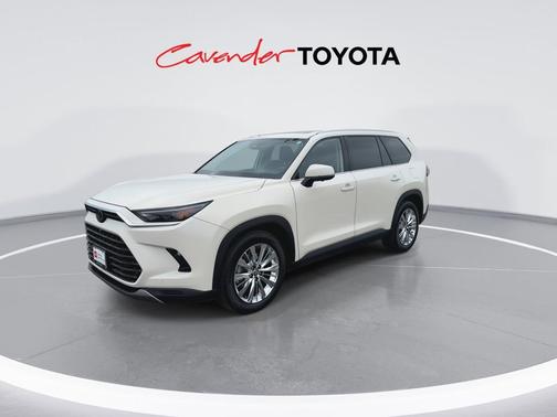 Coastal Cream 2024 Toyota Grand Highlander Platinum