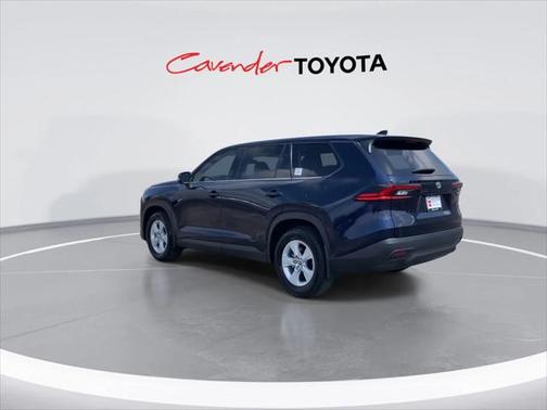 2025 Toyota Highlander LE