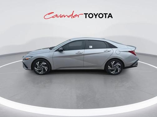 2025 Hyundai ELANTRA HEV SEL Sport