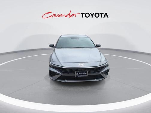 2025 Hyundai ELANTRA HEV SEL Sport