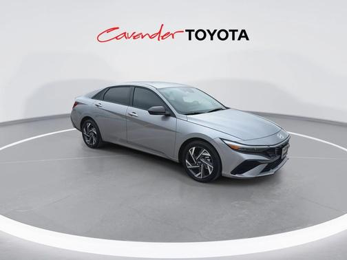 2025 Hyundai ELANTRA HEV SEL Sport