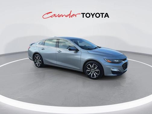 2025 Chevrolet Malibu FWD RS