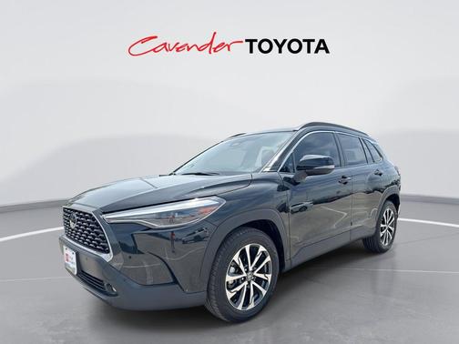 Jet Black 2023 Toyota Corolla Cross XLE