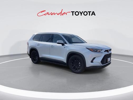 2026 Toyota Grand Highlander Hybrid XLE