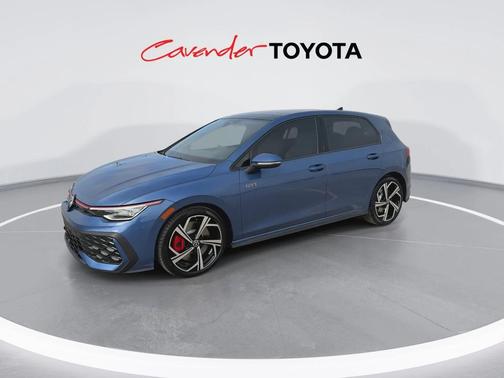 2025 Volkswagen Golf GTI 2.0T SE DSG