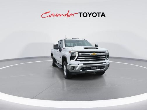 Summit White 2024 Chevrolet Silverado 2500 LTZ