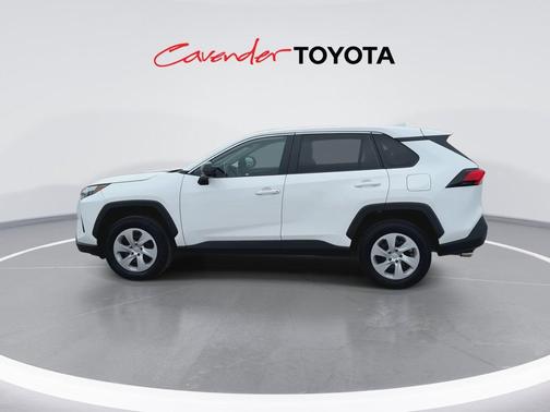 Ice Cap 2025 Toyota RAV4 LE