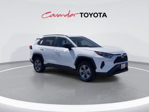 2025 Toyota RAV4 Hybrid SE