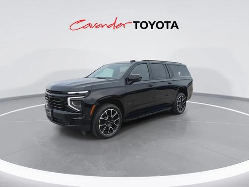 2025 Chevrolet Suburban RST