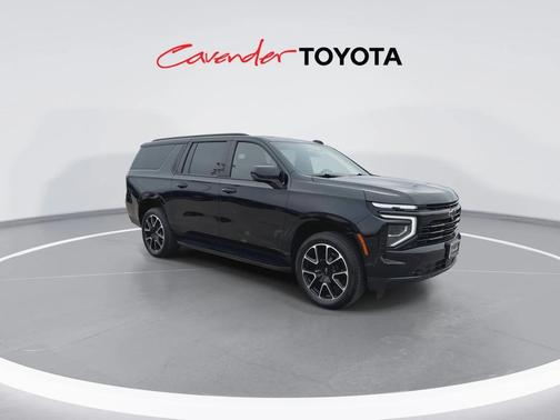 2025 Chevrolet Suburban RST