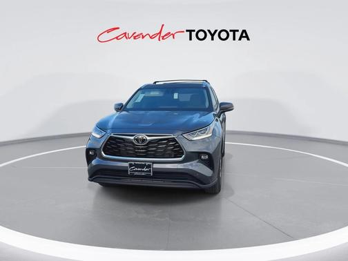 2025 Toyota Highlander Limited