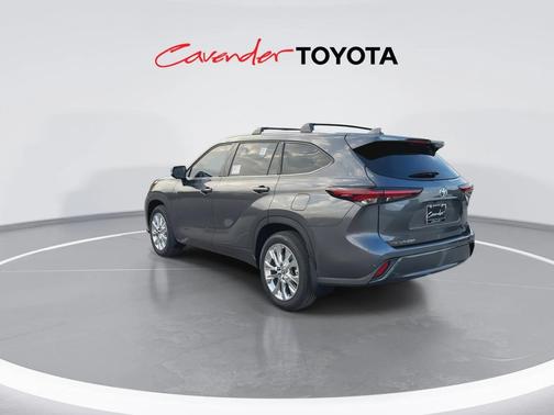 2025 Toyota Highlander Limited