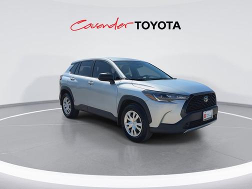 Sonic Silver 2025 Toyota Corolla Cross L