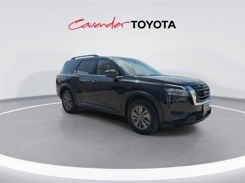 2025 Nissan Pathfinder SV FWD