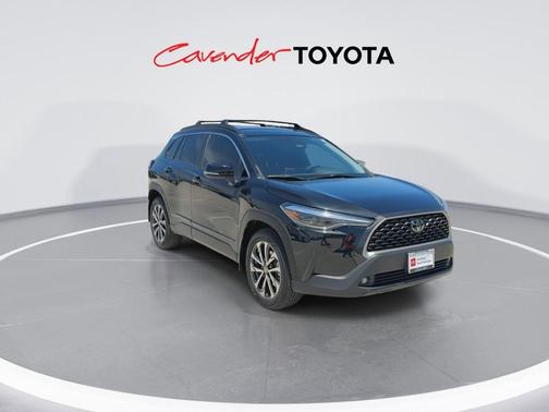 Jet Black 2024 Toyota Corolla Cross XLE