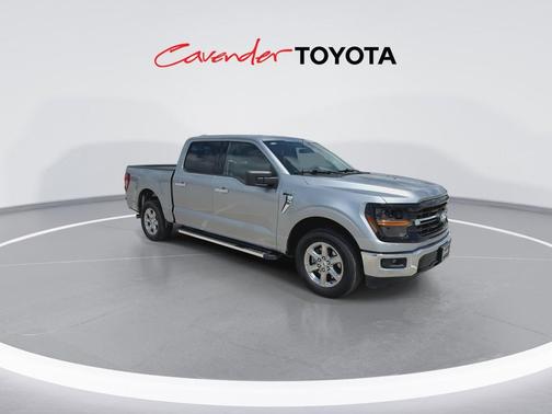 Iconic Silver Metallic 2025 Ford F-150 XLT