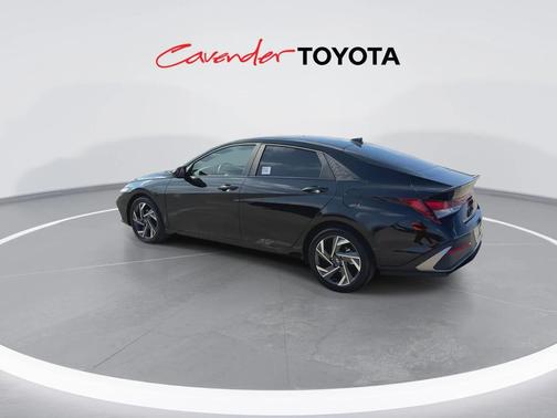 2025 Hyundai ELANTRA Sport