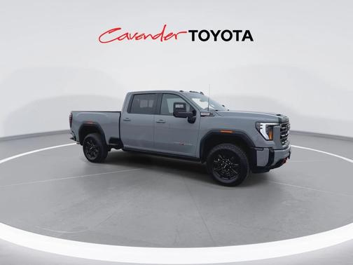 2025 GMC Sierra 2500 AT4