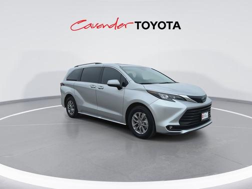 Celestial Silver 2025 Toyota Sienna XLE