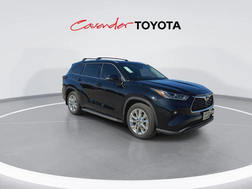 2025 Toyota Highlander Limited