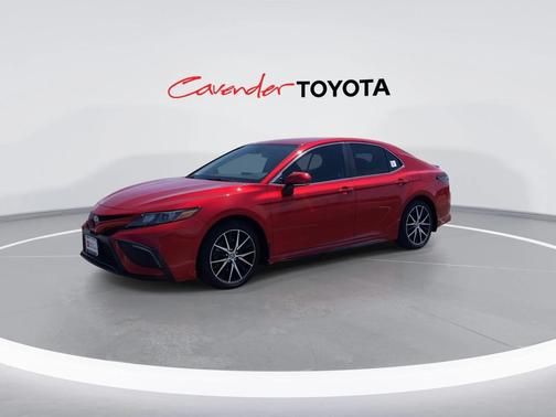 2023 Toyota Camry SE