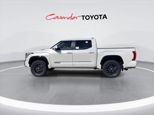 2025 Toyota Tundra Hybrid Platinum