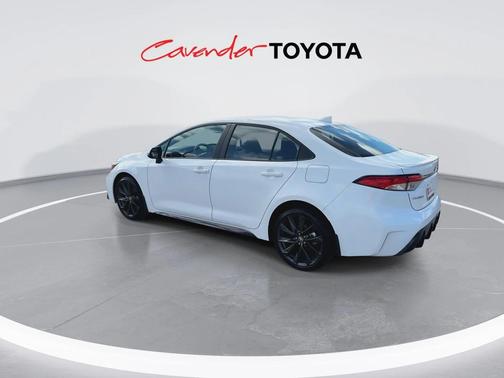2025 Toyota Corolla SE