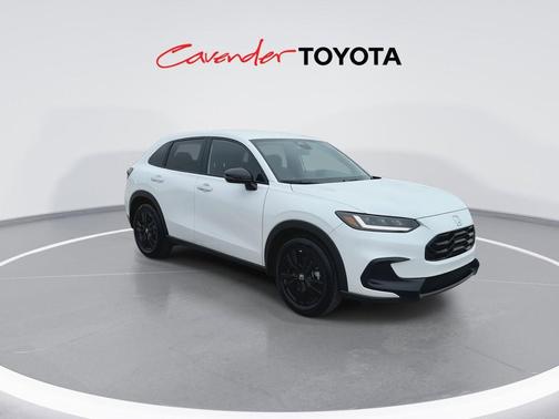 Platinum White Pearl 2026 Honda HR-V 2WD Sport