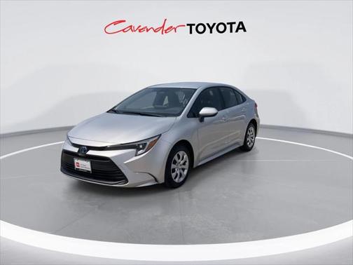 2025 Toyota Corolla Hybrid LE