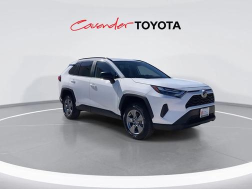 2025 Toyota RAV4 Hybrid SE