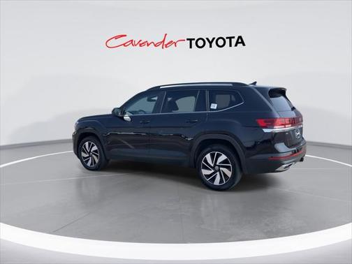2024 Volkswagen Atlas 2.0T SE w/Technology 4MOTION