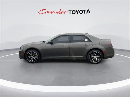 2021 Chrysler 300 Touring
