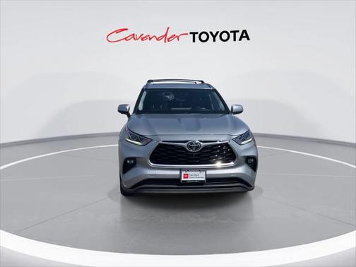 2023 Toyota Highlander Platinum