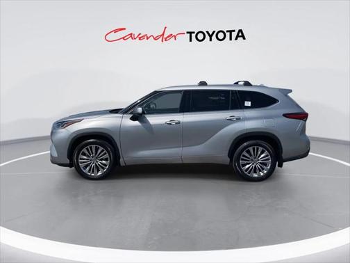 2023 Toyota Highlander Platinum
