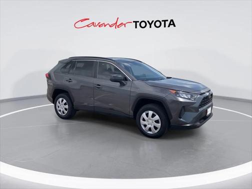 2019 Toyota RAV4 LE