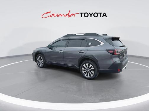 2023 Subaru Outback Touring XT