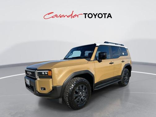 Trail Dust/Gray Scape Roof 2026 Toyota Land Cruiser Base